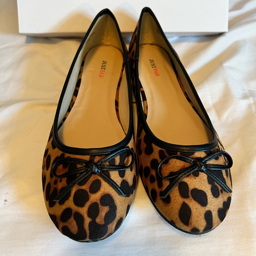 JustFab Leopard Print Slippers (Brand New)